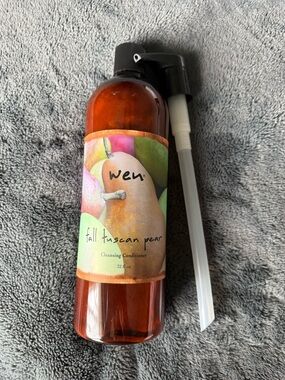 WEN Fall Tuscan Pear Cleansing Conditioner
